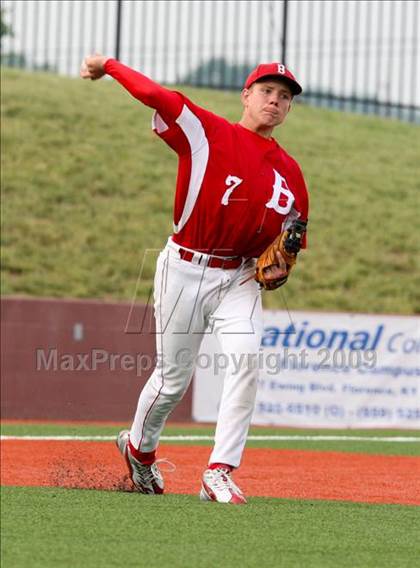 Thumbnail 2 in Highlands vs. Beechwood (Ninth Region Quarterfinal) photogallery.