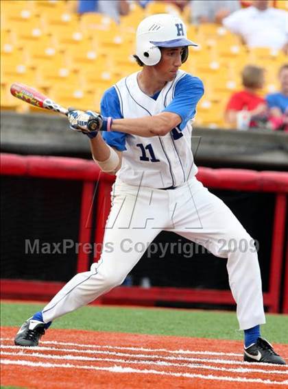 Thumbnail 1 in Highlands vs. Beechwood (Ninth Region Quarterfinal) photogallery.