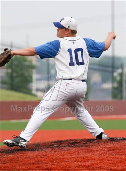 Thumbnail 2 in Highlands vs. Beechwood (Ninth Region Quarterfinal) photogallery.