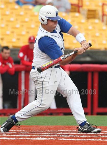 Thumbnail 1 in Highlands vs. Beechwood (Ninth Region Quarterfinal) photogallery.