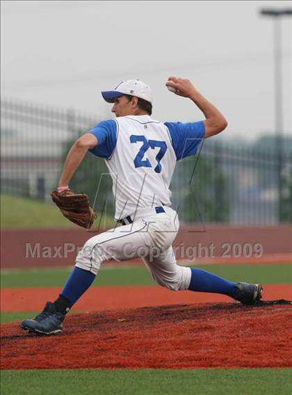 Thumbnail 3 in Highlands vs. Beechwood (Ninth Region Quarterfinal) photogallery.