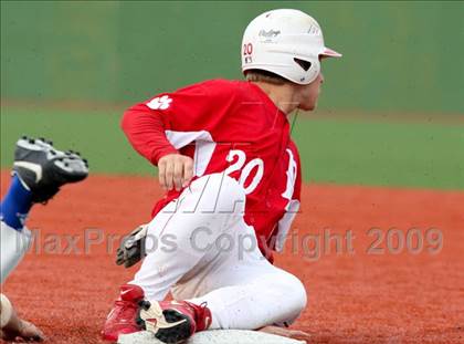 Thumbnail 3 in Highlands vs. Beechwood (Ninth Region Quarterfinal) photogallery.