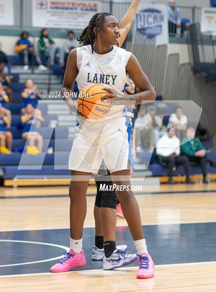 Thumbnail 2 in North Brunswick vs. Laney photogallery.