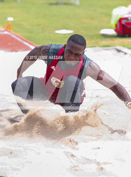 Thumbnail 1 in SCHSL State Track Meet (Boys Field Events)  photogallery.