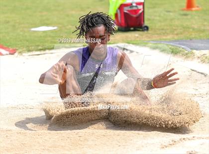 Thumbnail 1 in SCHSL State Track Meet (Boys Field Events)  photogallery.