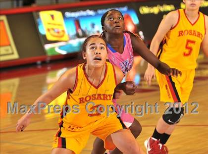 Thumbnail 2 in Rialto vs. Rosary photogallery.