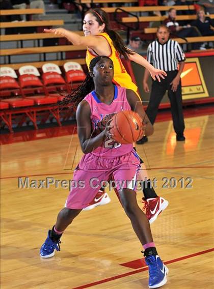 Thumbnail 1 in Rialto vs. Rosary photogallery.