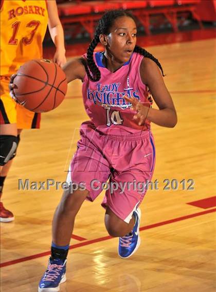 Thumbnail 3 in Rialto vs. Rosary photogallery.