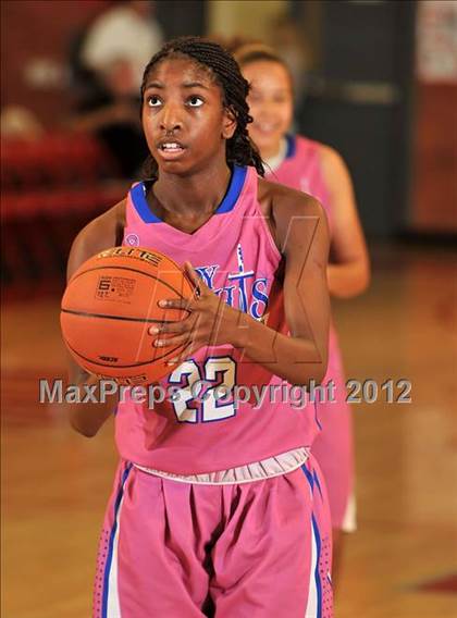 Thumbnail 1 in Rialto vs. Rosary photogallery.