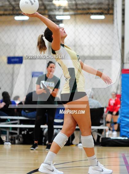 Thumbnail 1 in San Juan Hills vs. Murrieta Mesa (Queen's Court Tournament) photogallery.