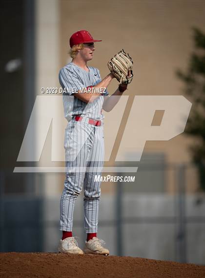 Thumbnail 3 in Liberty vs. White (UIL 5A Baseball Region 2 Area) photogallery.