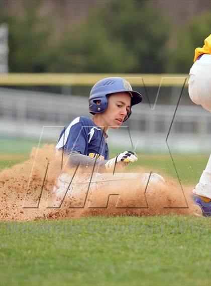 Thumbnail 2 in Career Magnet vs.  East Haven photogallery.