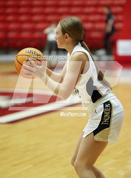 Thumbnail 2 in Desert Hills vs. Hurricane (UHSAA 4A Quarterfinal Playoff) photogallery.
