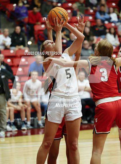 Thumbnail 3 in Desert Hills vs. Hurricane (UHSAA 4A Quarterfinal Playoff) photogallery.