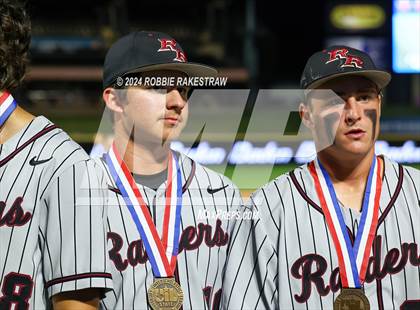 Thumbnail 3 in Grapevine vs. Rouse (UIL 5A Baseball Semifinal Medal Ceremony) photogallery.