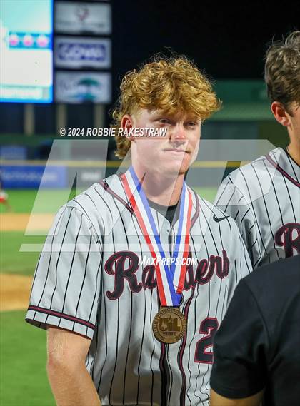 Thumbnail 3 in Grapevine vs. Rouse (UIL 5A Baseball Semifinal Medal Ceremony) photogallery.