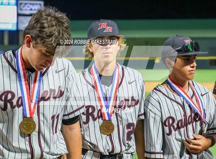 Thumbnail 3 in Grapevine vs. Rouse (UIL 5A Baseball Semifinal Medal Ceremony) photogallery.
