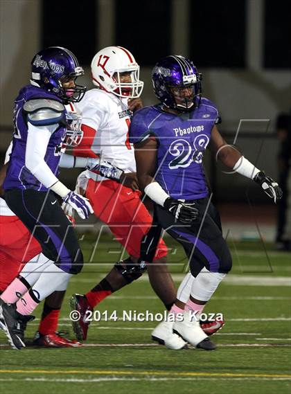 Thumbnail 1 in Harvard-Westlake vs. Cathedral photogallery.