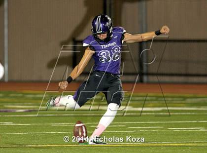 Thumbnail 1 in Harvard-Westlake vs. Cathedral photogallery.