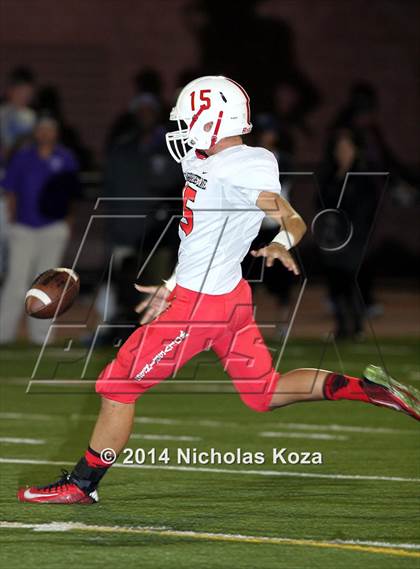 Thumbnail 3 in Harvard-Westlake vs. Cathedral photogallery.