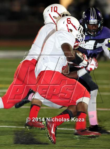 Thumbnail 2 in Harvard-Westlake vs. Cathedral photogallery.