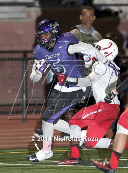 Thumbnail 1 in Harvard-Westlake vs. Cathedral photogallery.