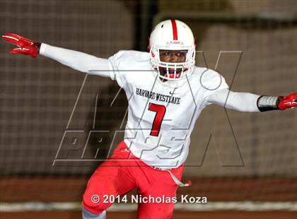 Thumbnail 2 in Harvard-Westlake vs. Cathedral photogallery.