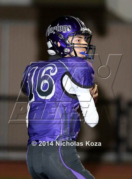 Thumbnail 1 in Harvard-Westlake vs. Cathedral photogallery.