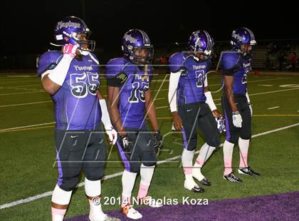 Thumbnail 1 in Harvard-Westlake vs. Cathedral photogallery.