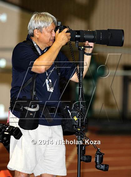 Thumbnail 1 in Harvard-Westlake vs. Cathedral photogallery.