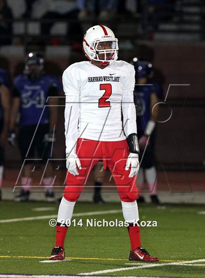 Thumbnail 2 in Harvard-Westlake vs. Cathedral photogallery.