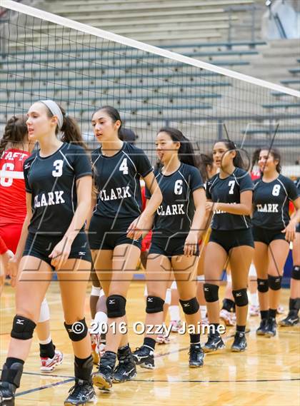 Thumbnail 1 in Clark vs. Taft photogallery.