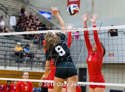 Thumbnail 2 in Clark vs. Taft photogallery.