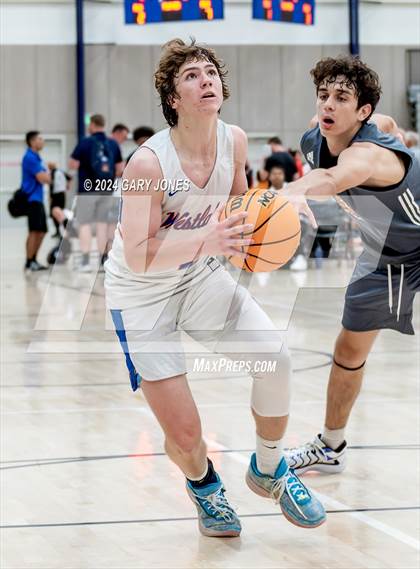 Thumbnail 2 in Beverly Hills vs Westlake (Cali Live Boys 2024) photogallery.