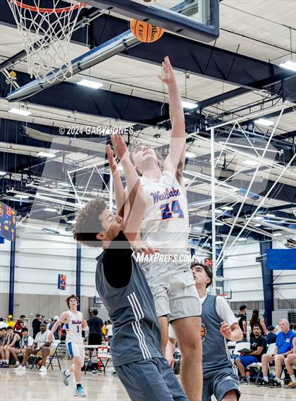 Thumbnail 1 in Beverly Hills vs Westlake (Cali Live Boys 2024) photogallery.