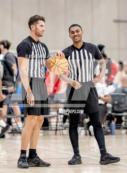 Thumbnail 1 in Beverly Hills vs Westlake (Cali Live Boys 2024) photogallery.