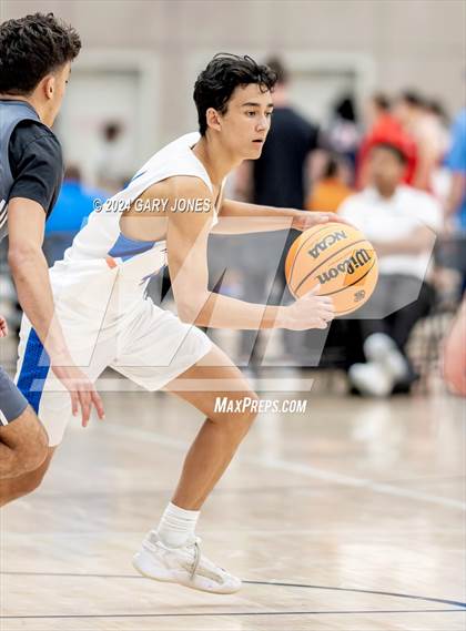 Thumbnail 2 in Beverly Hills vs Westlake (Cali Live Boys 2024) photogallery.