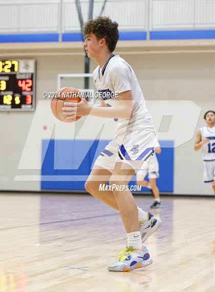 Thumbnail 1 in Elkhorn @ Bennington photogallery.