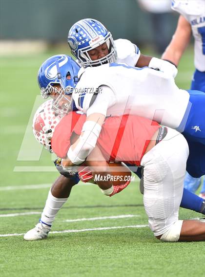 Thumbnail 1 in Nolan Catholic vs. Parish Episcopal (TAPPS  Division 1 Quarterfinal) photogallery.