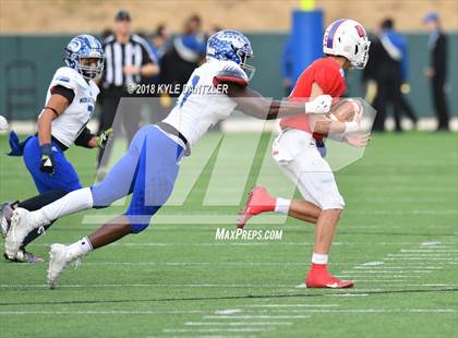 Thumbnail 3 in Nolan Catholic vs. Parish Episcopal (TAPPS  Division 1 Quarterfinal) photogallery.