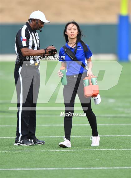 Thumbnail 3 in Nolan Catholic vs. Parish Episcopal (TAPPS  Division 1 Quarterfinal) photogallery.