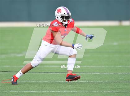 Thumbnail 3 in Nolan Catholic vs. Parish Episcopal (TAPPS  Division 1 Quarterfinal) photogallery.