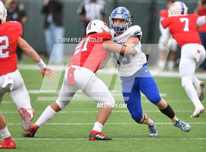 Thumbnail 3 in Nolan Catholic vs. Parish Episcopal (TAPPS  Division 1 Quarterfinal) photogallery.