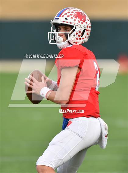 Thumbnail 1 in Nolan Catholic vs. Parish Episcopal (TAPPS  Division 1 Quarterfinal) photogallery.