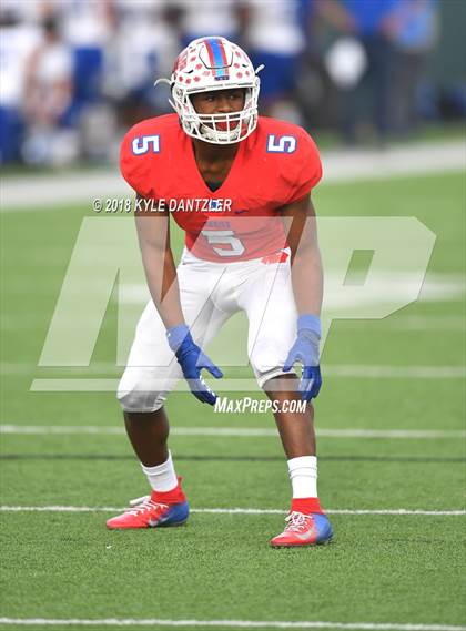 Thumbnail 1 in Nolan Catholic vs. Parish Episcopal (TAPPS  Division 1 Quarterfinal) photogallery.