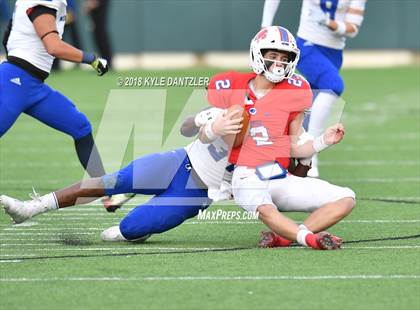Thumbnail 2 in Nolan Catholic vs. Parish Episcopal (TAPPS  Division 1 Quarterfinal) photogallery.