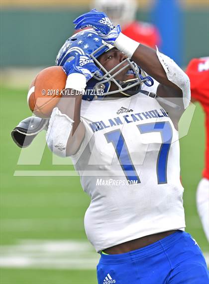 Thumbnail 2 in Nolan Catholic vs. Parish Episcopal (TAPPS  Division 1 Quarterfinal) photogallery.