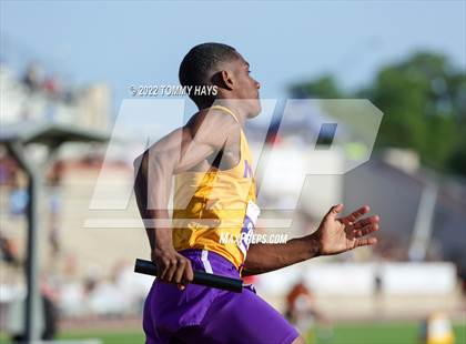 Thumbnail 3 in UIL 2A State Track Meet photogallery.
