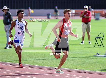 Thumbnail 3 in UIL 2A State Track Meet photogallery.