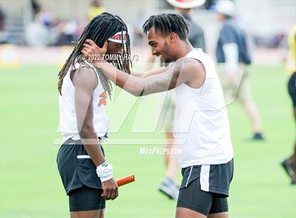 Thumbnail 2 in UIL 2A State Track Meet photogallery.